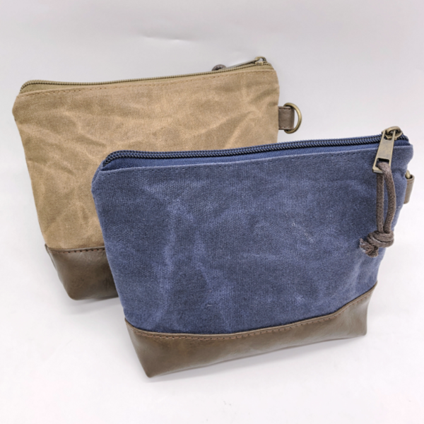 Polyester Make-Up Bag Pouch with Wristband Convenient Storage for Men and Women - Image 4