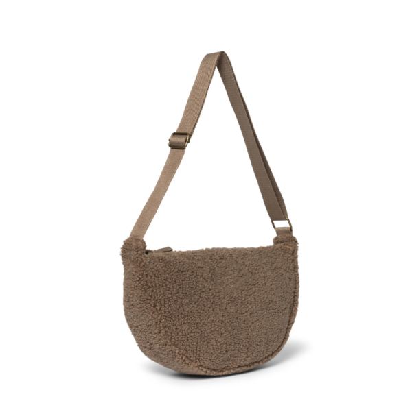 New Arrival Women's Fuzzy Faux Fur Waist Bag Winter Fleece Sherpa Crossbody Sling Bag With Soft Logo Belt Mini Sport Style Girls