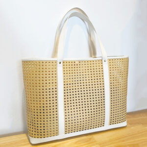 New Arrival Summer Large Rattan Straw Handbag Women's Beach Tote Bag with Cotton Lining Tassel Decoration Hollow Out Design