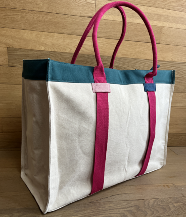 High-street New Collection Large Canvas Book Tote with Hat Carry Strap - Image 3
