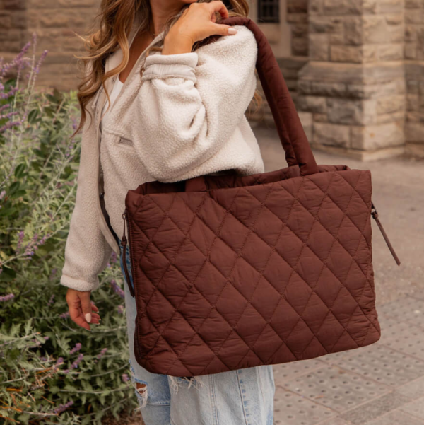 Nylon Women's Puffer Totes Fashion Quilted Shoulder Crossbody Bag Solid Color Rhombus Down Padded Handbag - 영상 6