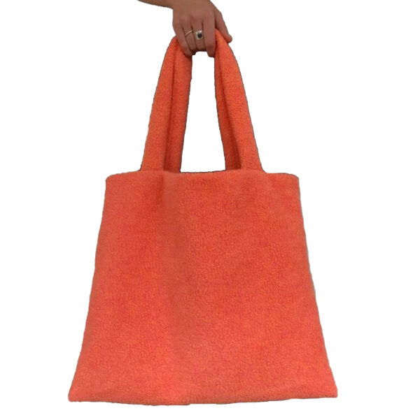 Woman Fashion Teddy Tote Bag Softness comfort Teddy Plush Shoulder Bag - 画像 2