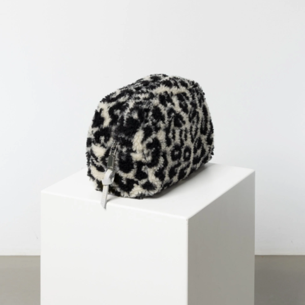 Leopard Print Cosmetic Pouch Teddy Velvet Makeup Bag Makeup Bag Travel Teddy Cosmetic Bag - 영상 2