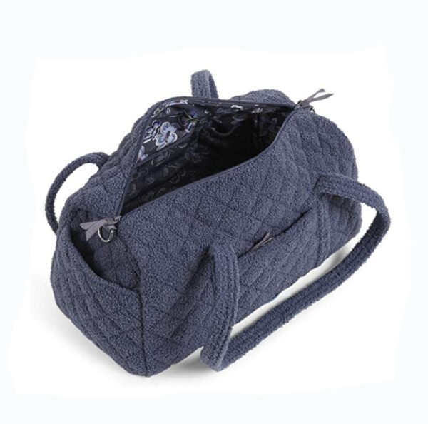 Woman Comfortable and Soft Teddy Duffle Bag Fleece Sherpa Luxury Duffle Bag - Bild 6