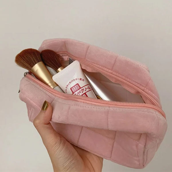 Soft Quilted Puffy Plush Makeup Orange Pink Makeup Bag Personalised Fabric Letter Patches Pouches - Bild 3