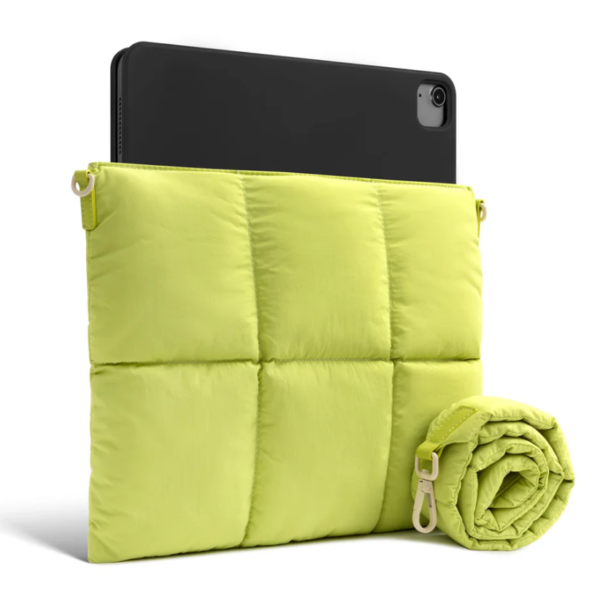 Light Weight Quilted Puffer Shoulder Bag Tablet case - 画像 2