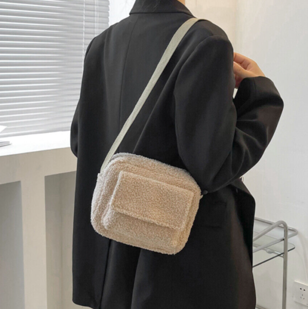 Soft Teddy Shoulder Bag Sherpa Messenger Bag Polyester Crossbody Bag - Image 6