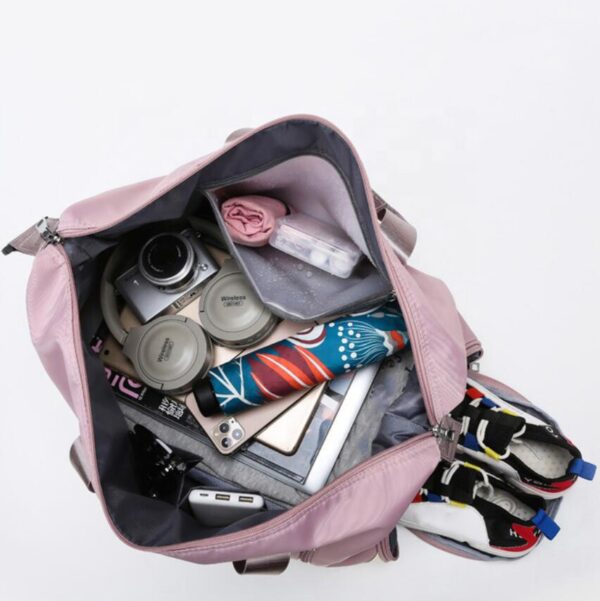 Travel Gym Duffle Bag with Open Side Pockets pink - 画像 2