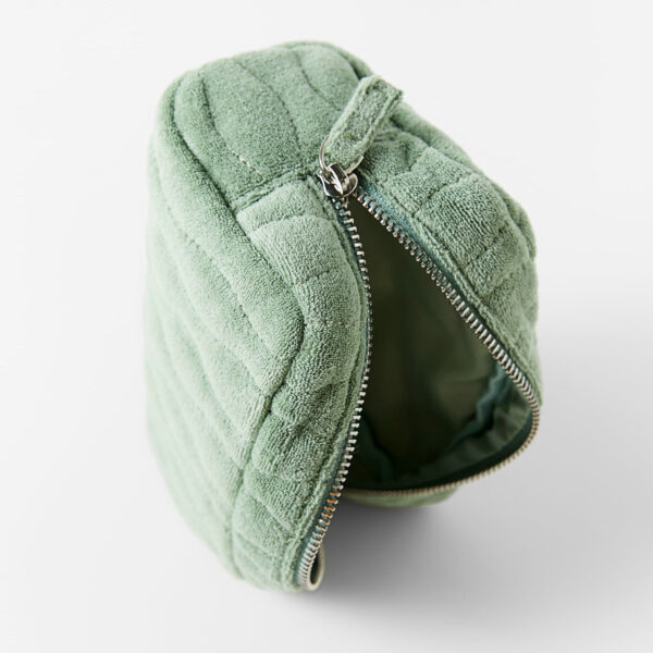Towel-effect Toiletry Bag With Zip Fastening - Image 2