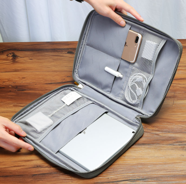 Multifunctional Organizer with Handle Fits All Tablets and Laptops Including iPad for Laptop Bags & Covers - Imagem 4