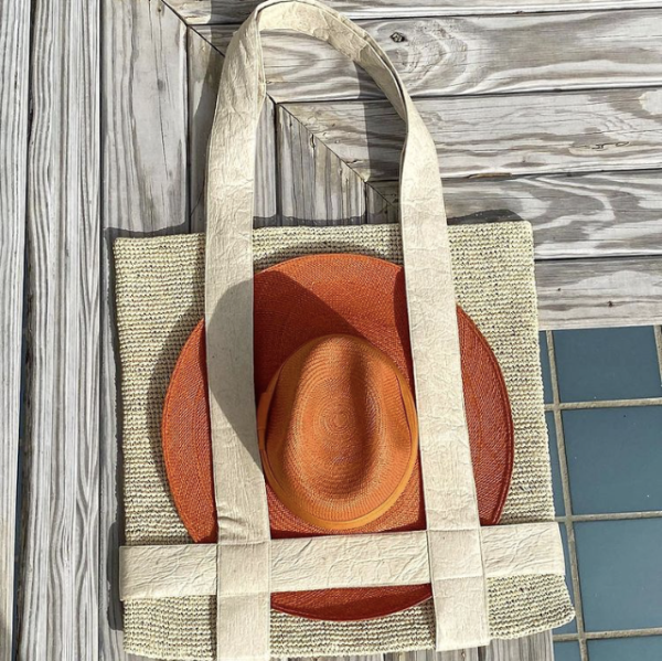 Classic Beach Tote Bag Has Loose Straps for Towel Hat Yoga Mat - 画像 5