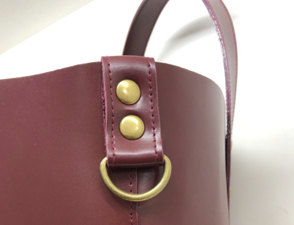 Brand New Leather Beach Tote Bag Have Straps to Hold Hat - Image 4
