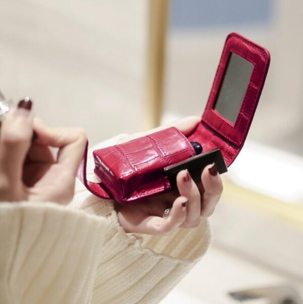 Lipstick Holder Contains the Mirror Inside Convenient to Apply Makeup Anywhere - Imagem 5