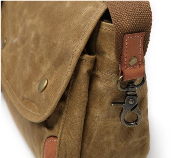 Women's Waxed Canvas Messenger Bag with Leather Trim Cross Body Design - 画像 6