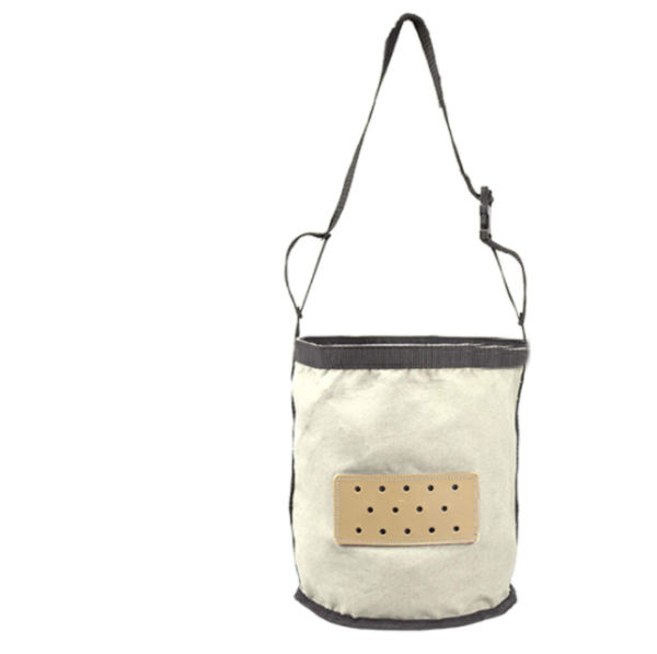 Heavy-Duty Breathable Mesh Grain Feed Bag with Nose Muzzle Special Purpose Case for Efficient Storage and Transport - 画像 2