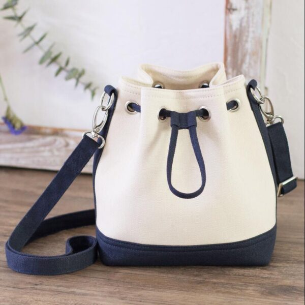 Women's Large Crossbody Drawstring Bucket Handbag Fashionable Practical Design - Image 3