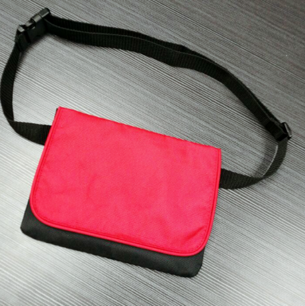 Easy Open-Close Waist Bag for Dogs with Spring Hinge Special Purpose Case