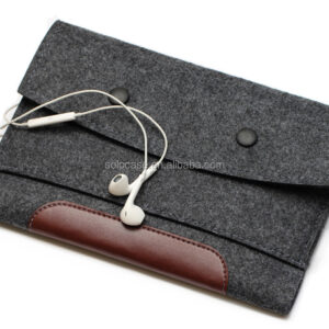Woolfelt Laptop Sleeve Protective Cover for MacBook Air/Pro Confortable and Stylish Bag