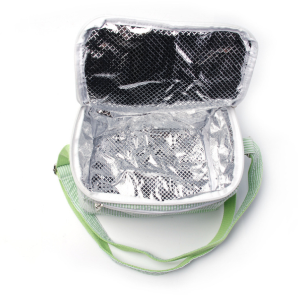 Lightweight Seersucker Cooler Bag for Kids for Lunchbox Storage - Image 6