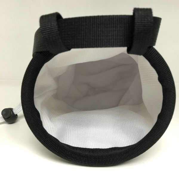 Quick-Clip Rock Climbing Chalk Bag with 2 Large Zippered Phone Pockets Convenient Travel Accessory - صورة 6