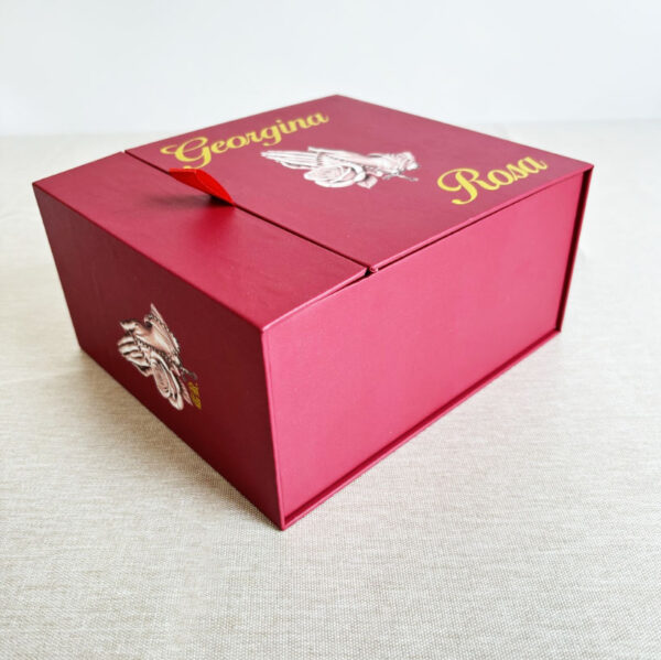 Personalised Sturdy Handmade Gift Set with EVA/foam Insert in a Black Cardboard Magnetic Buckle Box - 画像 2