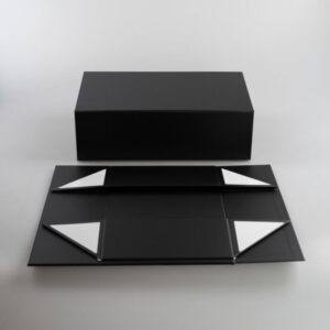 Custom Design  High Quality  Foldable Gift Package Boxes Hot Stamping Paperboard Packaging Box With Magnetic