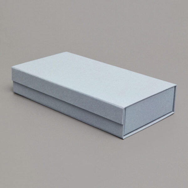 Luxury Magnetic Folding Gift Box with Ribbon Gold Foil Logo for Baby Clothing Packaging - Image 4