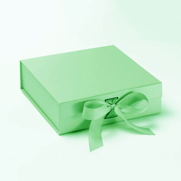 Luxury Magnetic Satin Lined Gift Boxes Paper Hair Packaging Boxes Custom Wig Boxes with logo - 画像 5