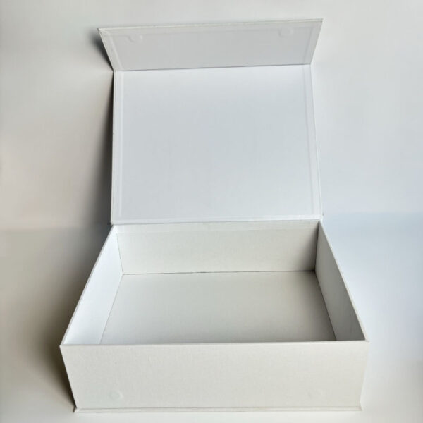 Custom Logo Premium Gift Box Luxury Large Package Cardboard Paper Magnetic Cosmetic Gift Box - Imagem 5