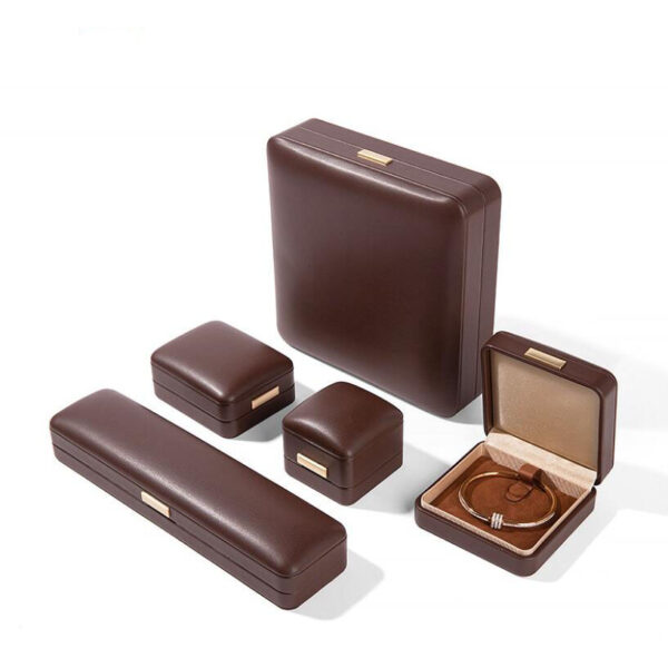 Custom Logo Rectangle Plastic Brown PU Leather Jewelry Box Ring Jewelry Packaging Gift Box - Image 5