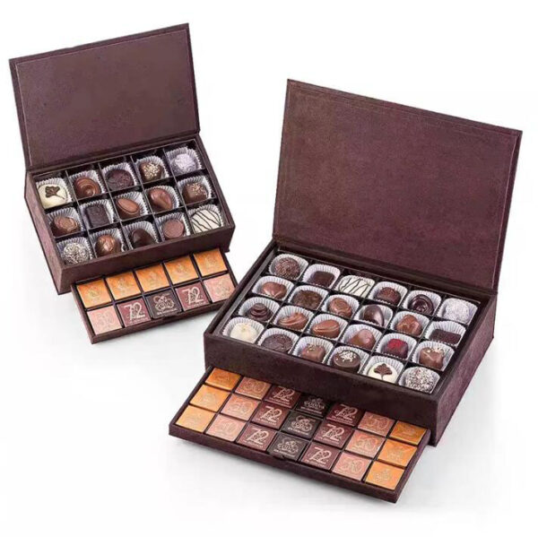 Custom Premium Gilding  Matt Paper Packaging Chocolate Strawberries Candy Box with Divider - Image 2