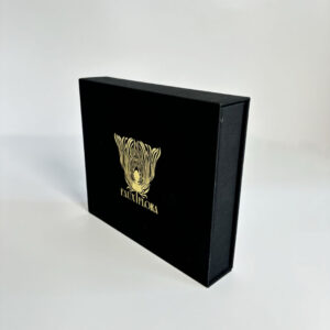 Factory Outlet Custom Printing Logo Hardbound Linen Fabric Magnetic Gift Box With EVA Foam