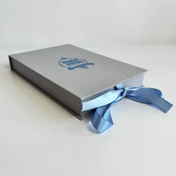 Custom Luxury Elegant Cardboard Fold Clamshell Gift Box With Rope Handle for Clothing Shoes Hair Gift Box - 画像 5