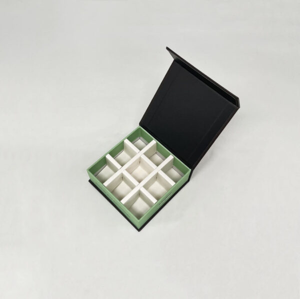 Hot Selling Product Valentines Day Gift Packaging Sets Soap Rose Flower Boxes Sets Window Boxes - Imagem 5