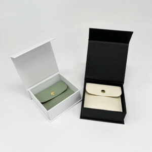 Custom Rigid Paper Luxury Bracelet Jewelry Gift Packaging Box with logo Necklace Jewelry Jewelry Box Packaging