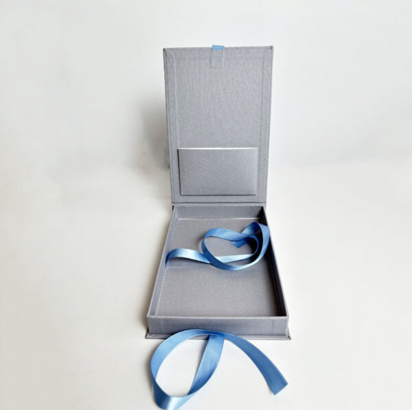 Custom Exquisite Wedding Linen Cloth Photo Album Packaging Box - 영상 5