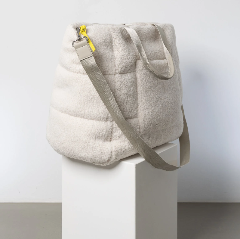 New Winter Trendy Designer Teddy Handbags Cute Plush Women's Sherpa Fluffy Shoulder Bag - Image 2