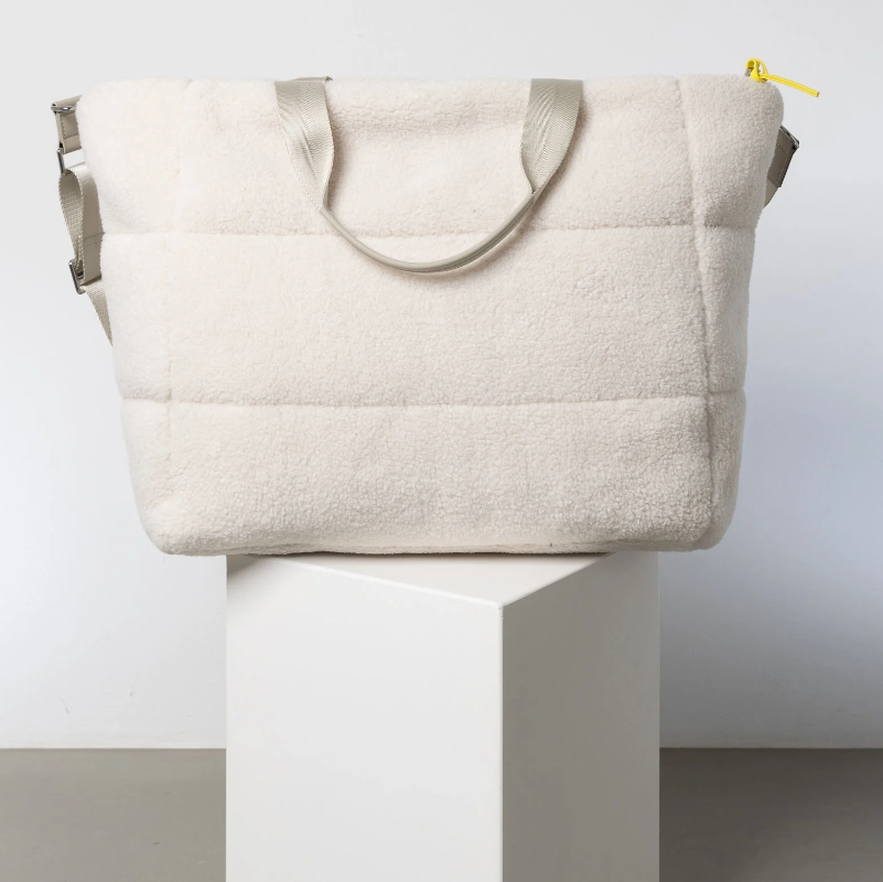 New Winter Trendy Designer Teddy Handbags Cute Plush Women's Sherpa Fluffy Shoulder Bag - Image 3