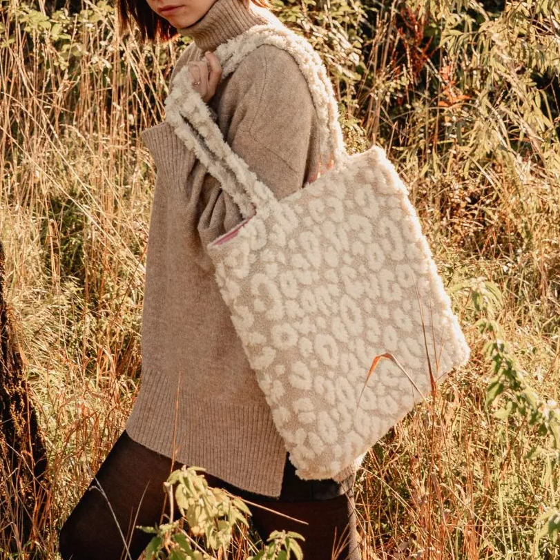 Large Capacity Shoulder Leopard Teddy Tote Bag New Vintage Simple Shoulder Bag - 画像 4